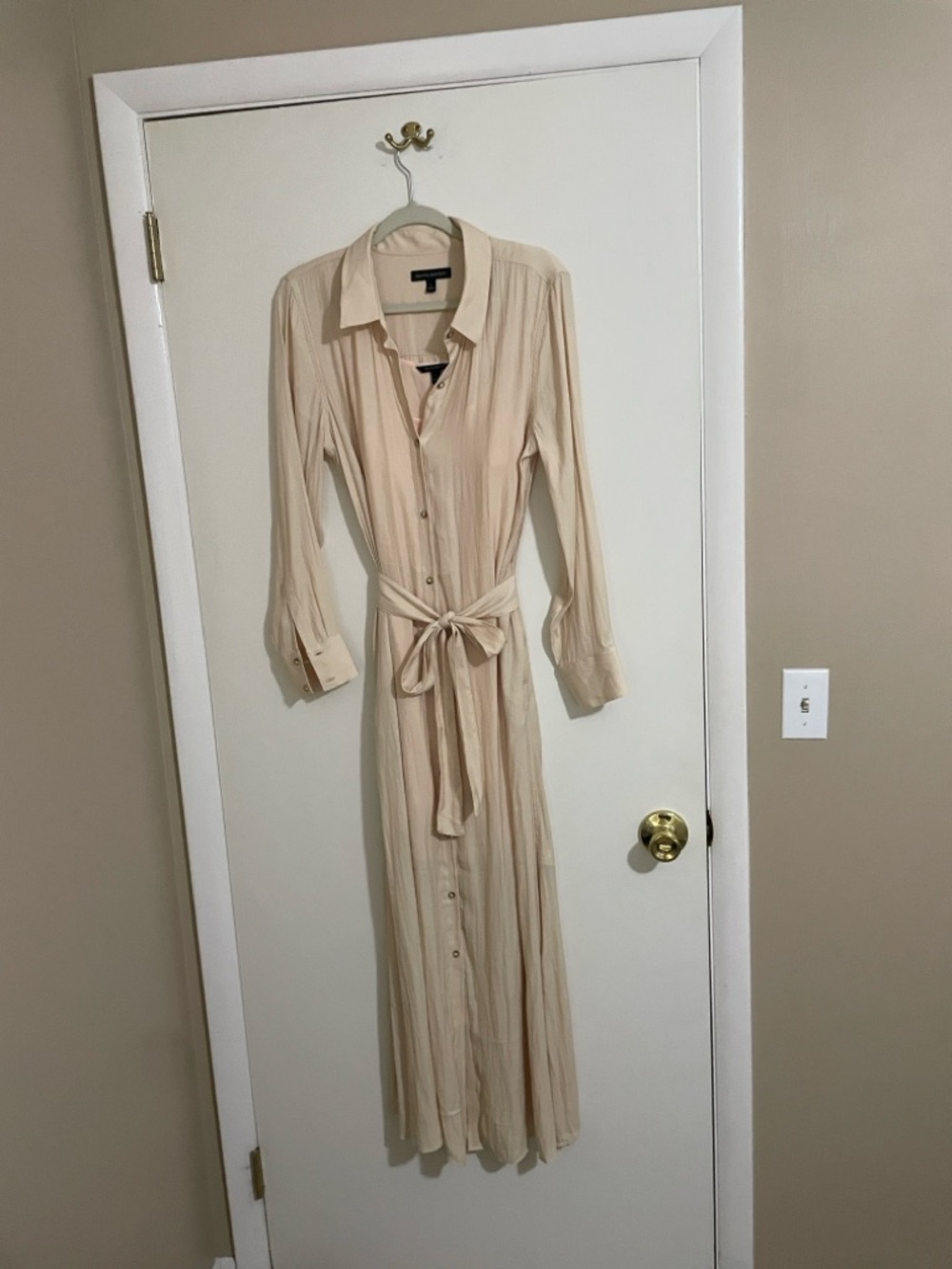 Banana Republic light cream Button-Down Maxi Shirt Dress